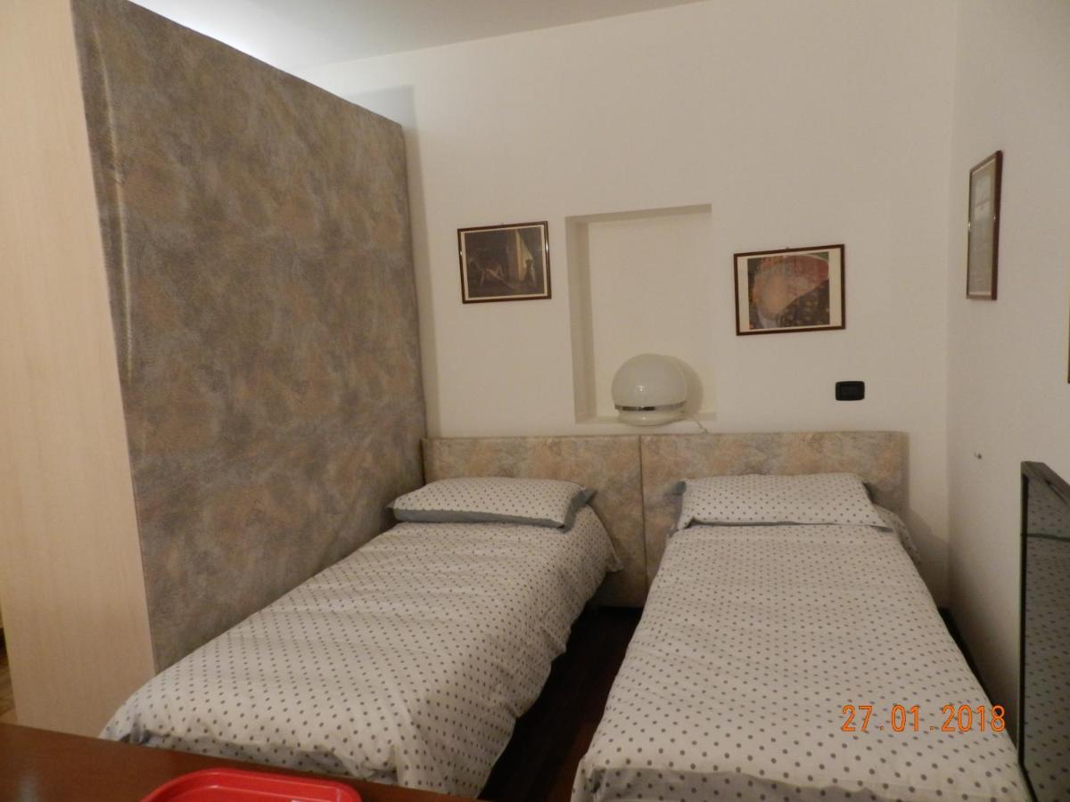 Cosy Central Flat Bergamo Luaran gambar